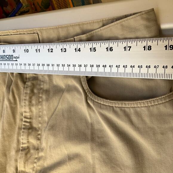 DKNY Men Flat Front Khaki Pants size 38x32, Natural Tan - Picture 2 of 10